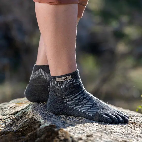 Injinji Toe Socks - Outdoor Midweight Wool - Slate - worn, on rock