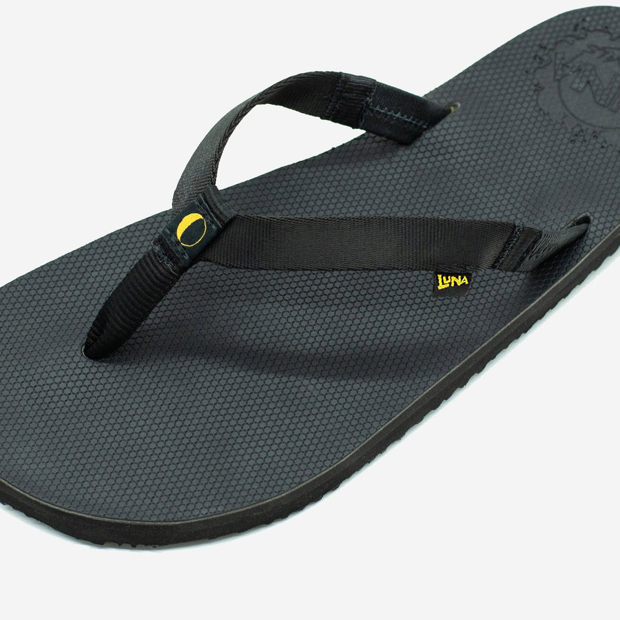 LUNA Chancla Pro 🇺🇸 - strap close-up