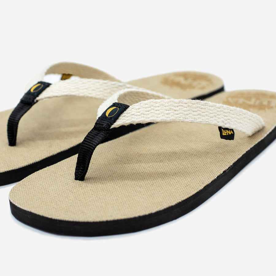 LUNA Chancla Hemp 🇺🇸 - pair, close angle