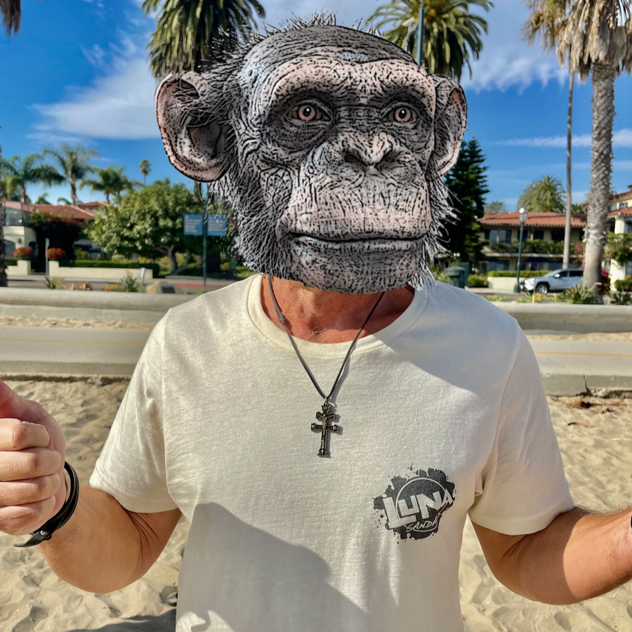 LUNA x 𝙈Ⓞ𝙉𝘿Ⓞ Mondo Surf Art Collab Unisex Shirt - chimp-mask beach portrait, front print