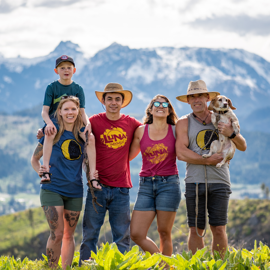 LUNA "SPLASH" tank-top - family group portrait, mountains