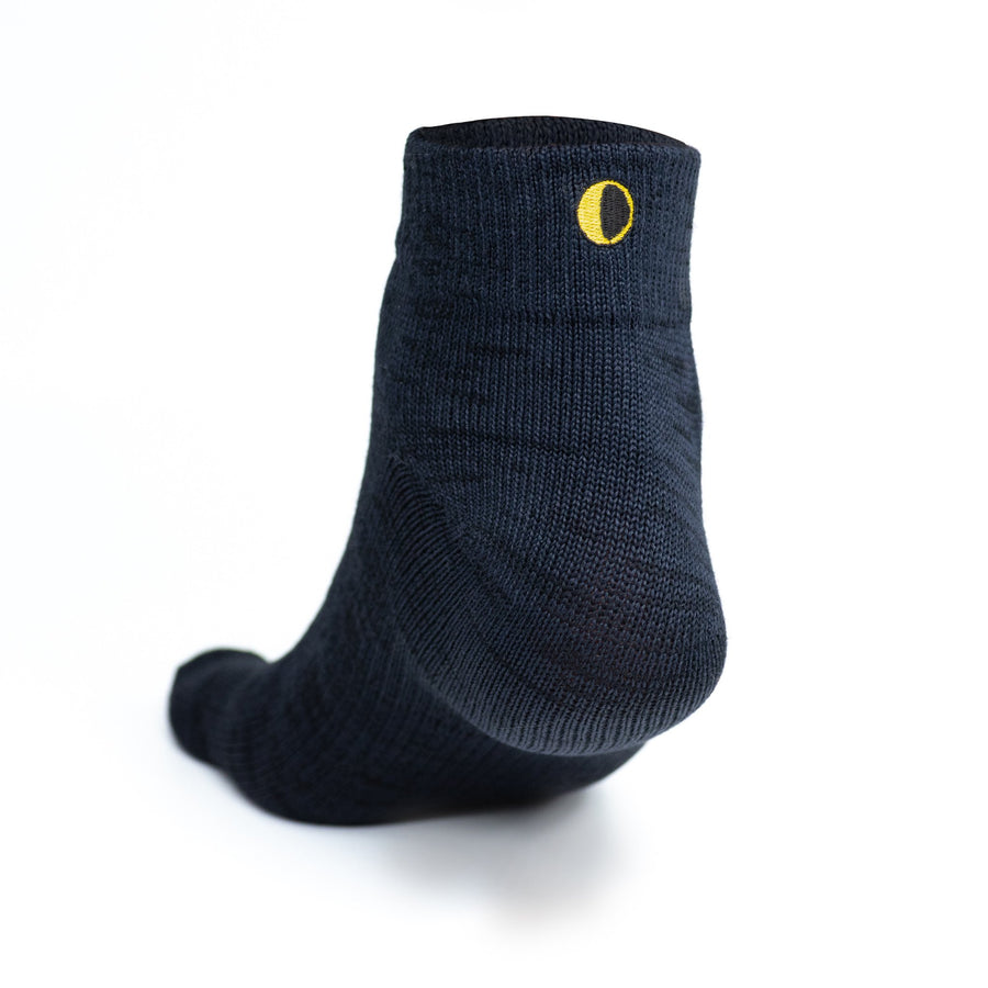 LUNA YUBI Tabi Socks - Merino Wool & Cordura - Ankle Length - navy heel
