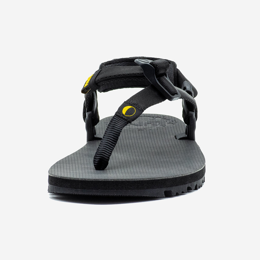 Middle Bear Winged Edition - Black - LUNA Sandals
