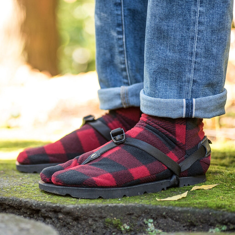 LUNA Polar Feet® Tabi Socks - worn in sandals, plaid alt