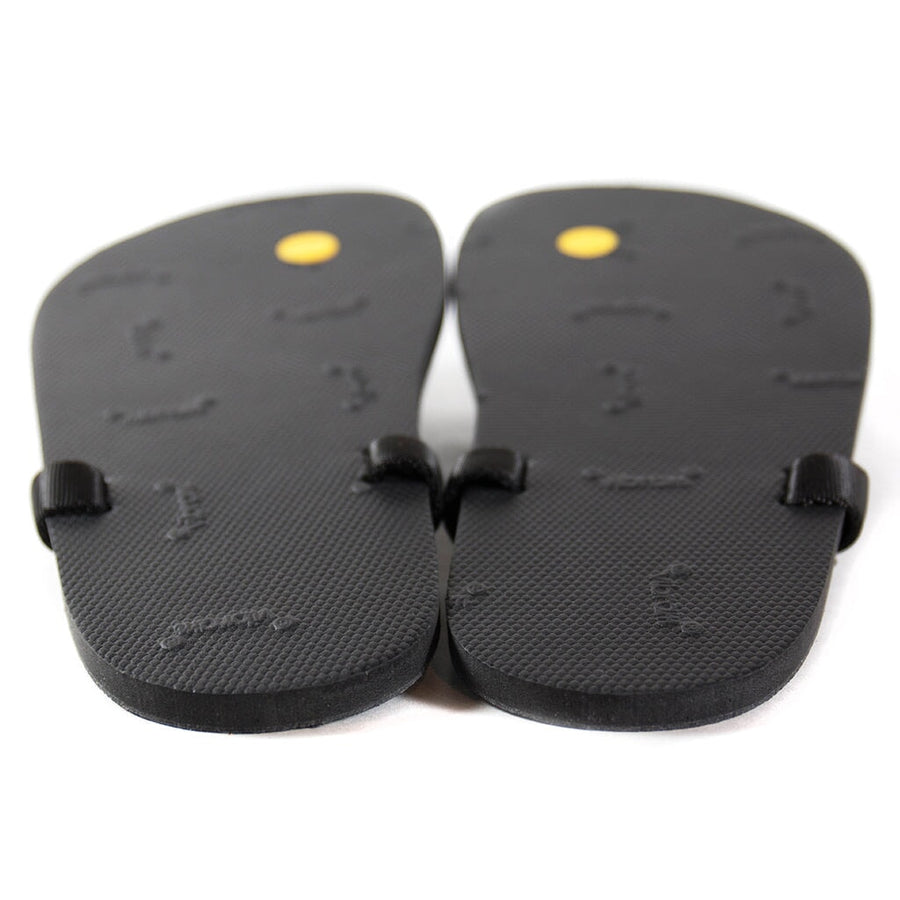 LUNAcycled Venado 2.0 - outsole pair